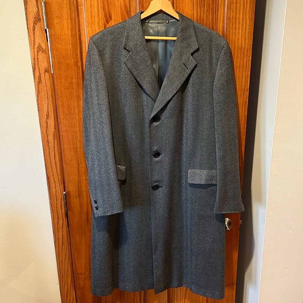 Men’s Hickey Freeman Herringbone Wool Overcoat